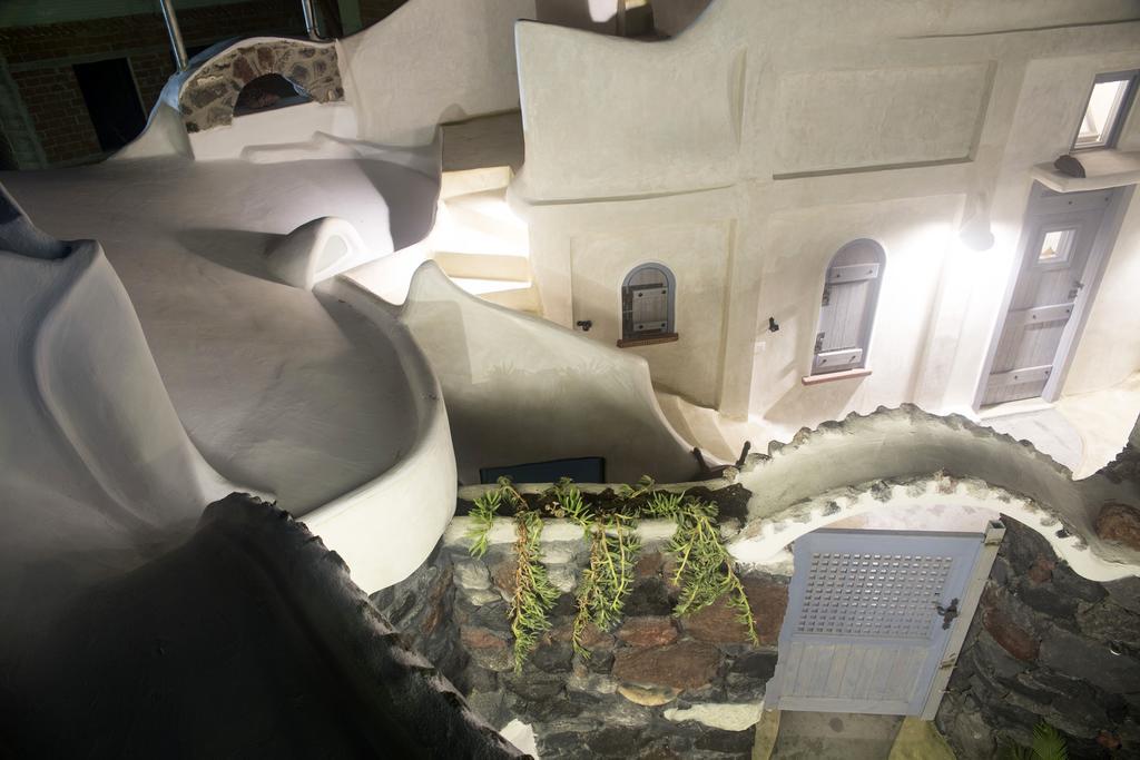 Αura Cave Villa Fira  Bagian luar foto
