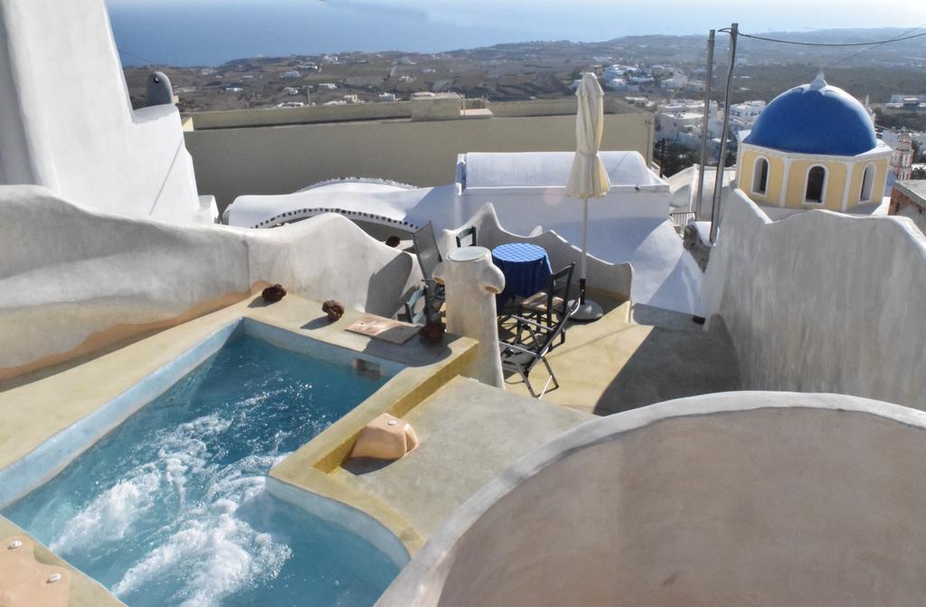 Αura Cave Villa Fira  Bagian luar foto